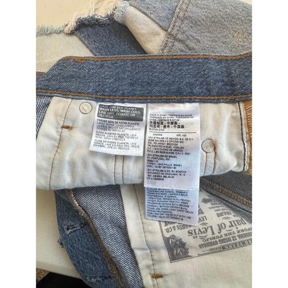 Levis Premium 501 Shorts Womens 29 Patchwork Distressed High Rise Denim Frayed - Picture 5 of 13